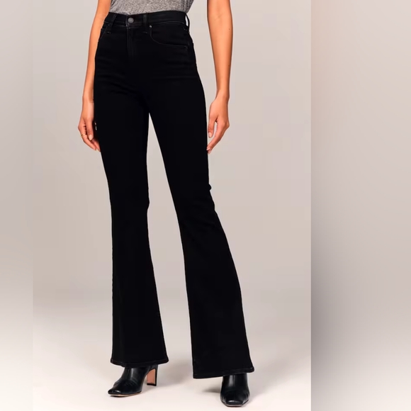 ABERCROMBIE & FITCH: Ultra High Rise Flare Jeans - Picture 1 of 8
